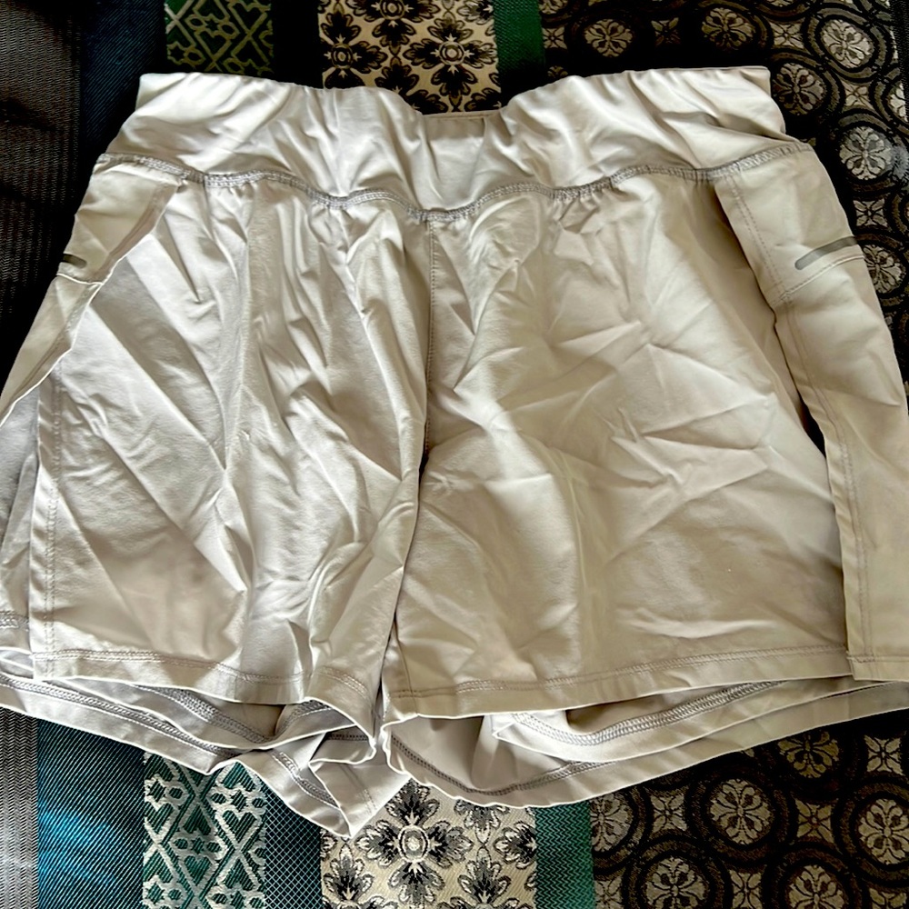 Women’s Athletic Shorts
